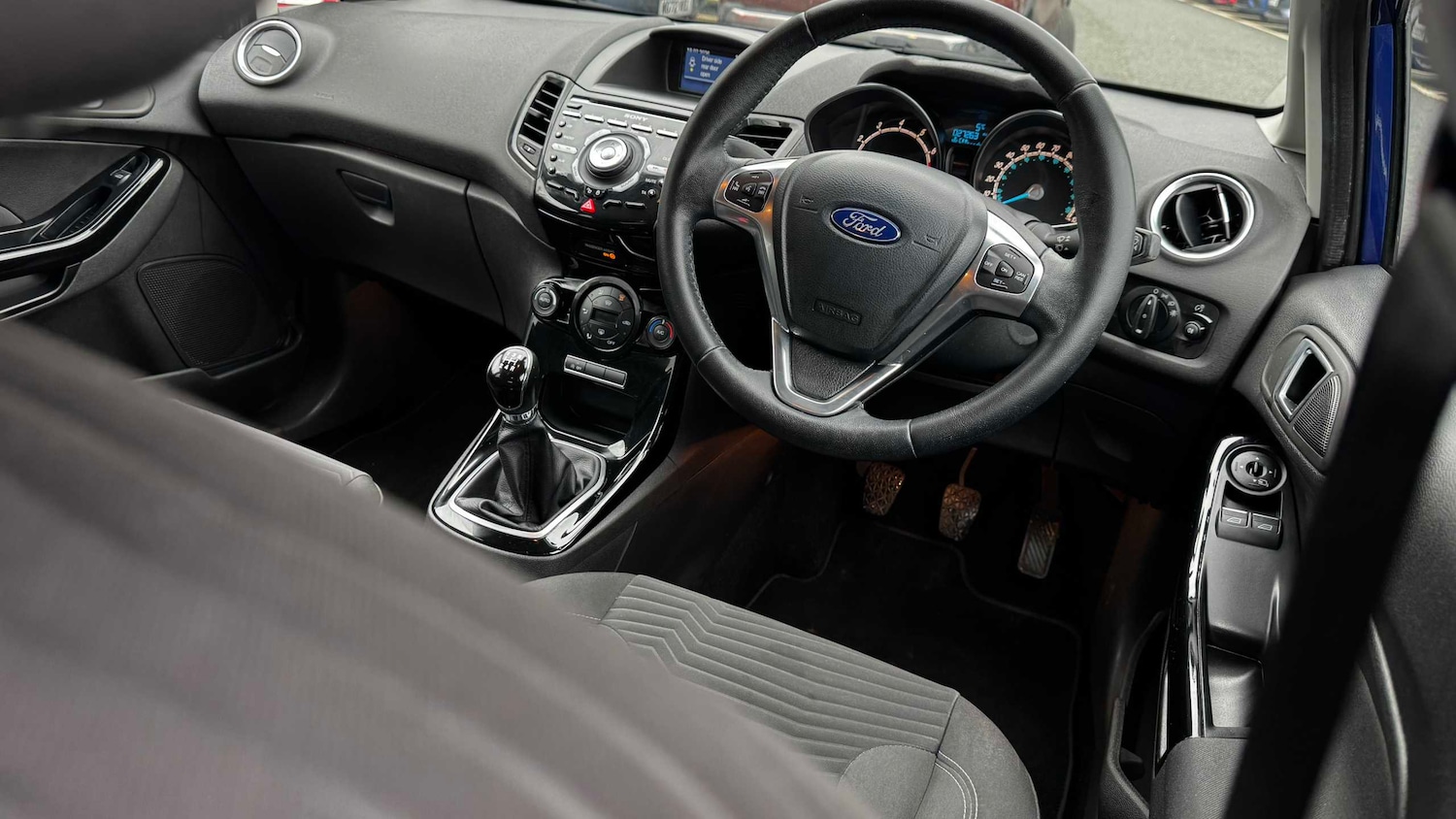 Used Ford Fiesta 2015 for sale - 77638514: Photo 21