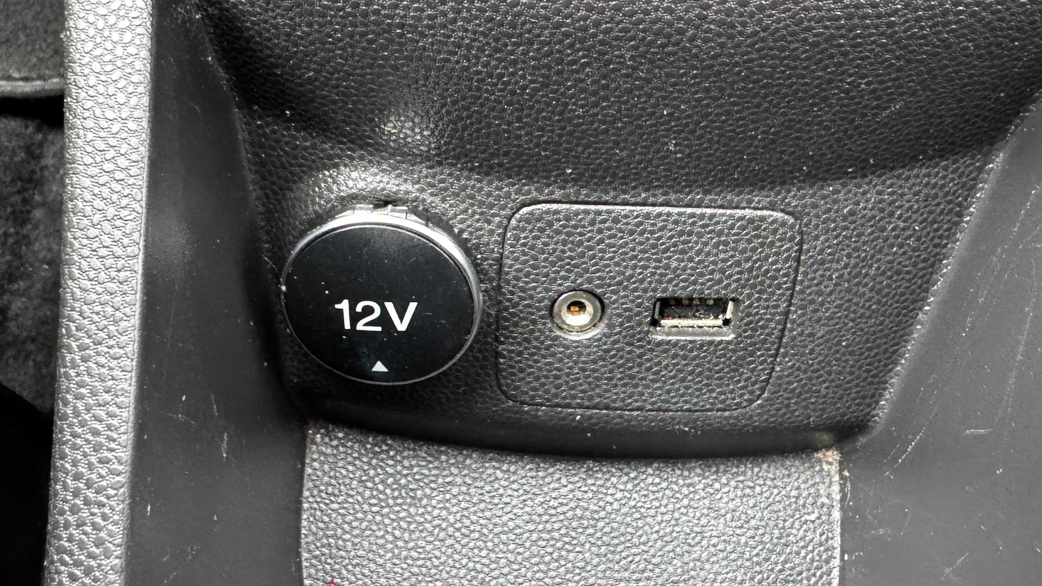 Used Ford Fiesta 2015 for sale - 77638514: Photo 30