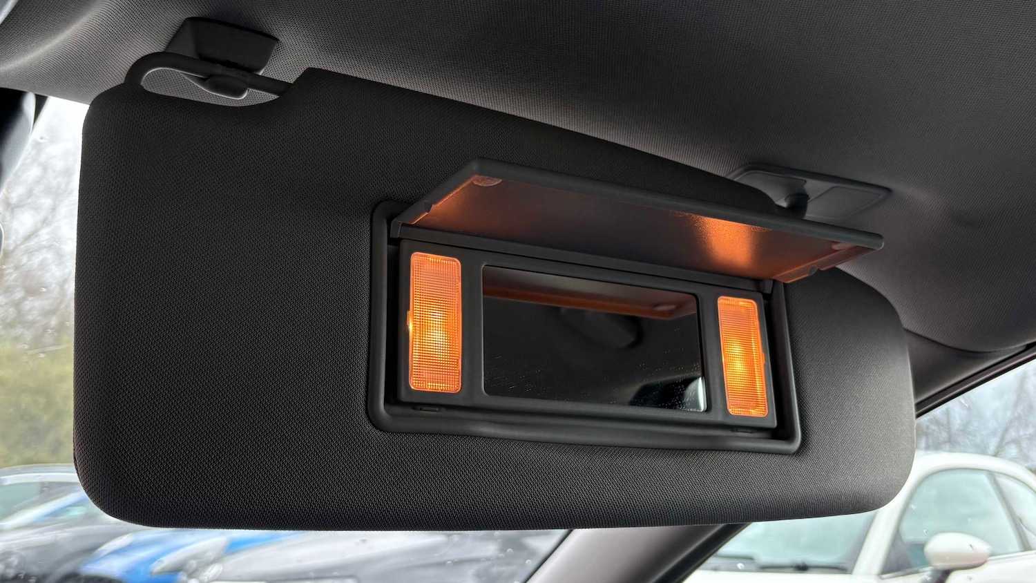 Used Volvo V60 2014 for sale - 78077178: Photo 27