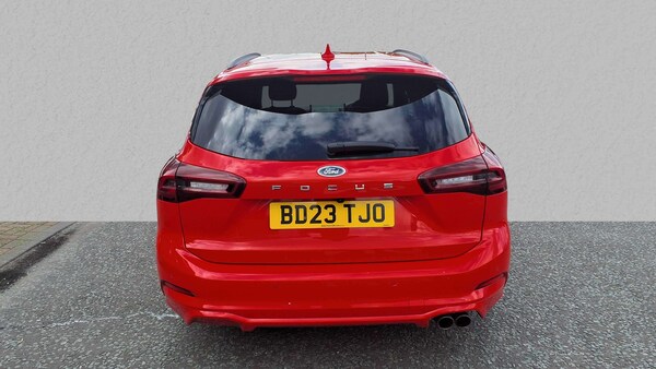Used Ford Focus 2023 for sale - 75993923: Photo 5