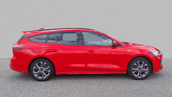 Used Ford Focus 2023 for sale - 75993923: Photo 8