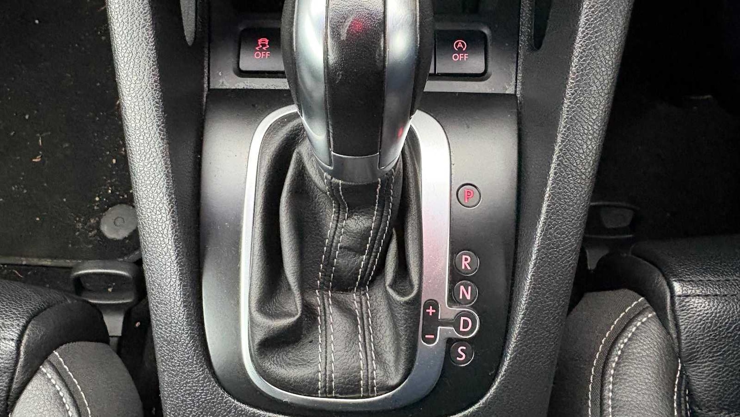 Used Volkswagen Scirocco 2012 for sale - 77443530: Photo 17