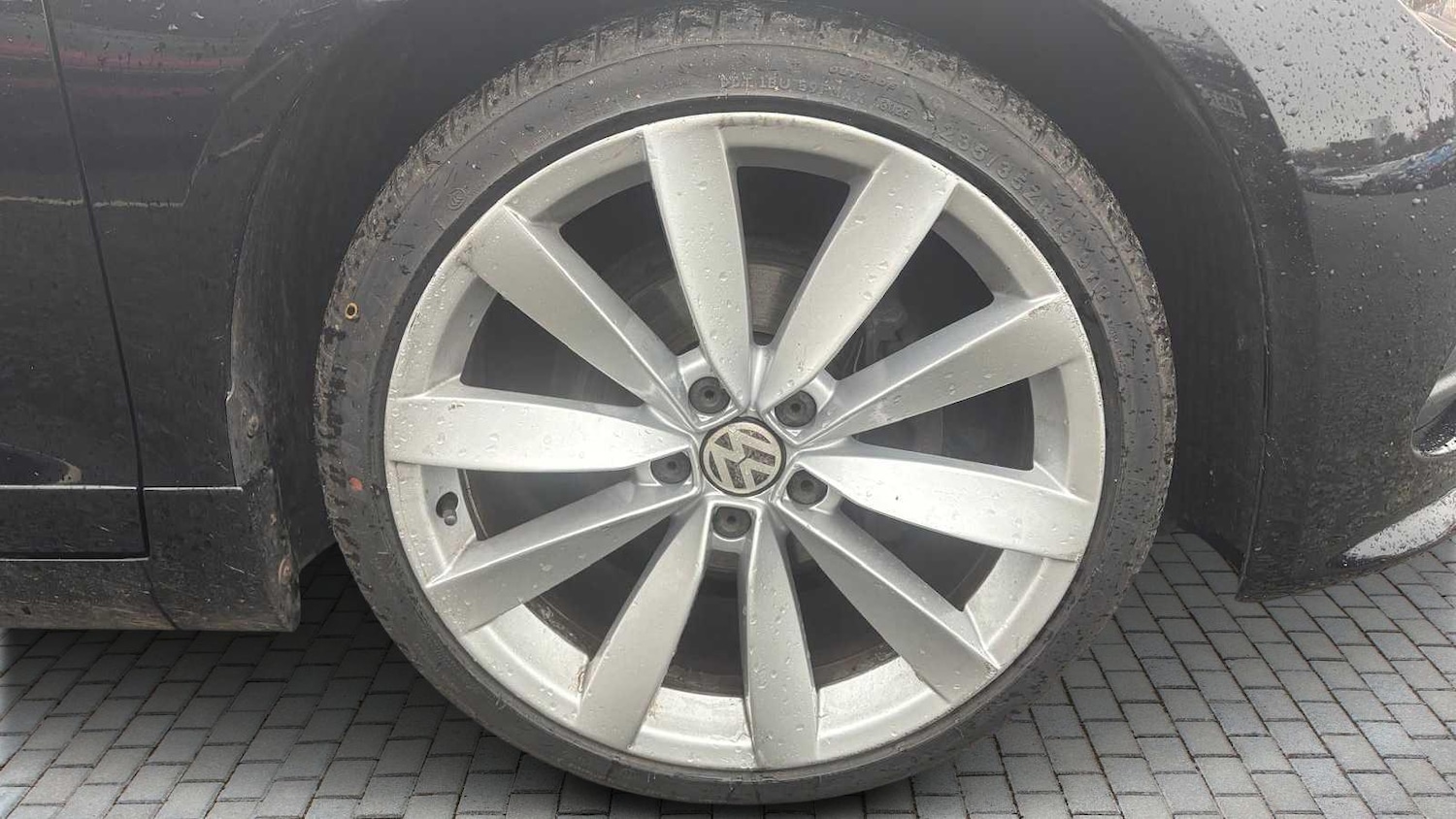 Used Volkswagen Scirocco 2012 for sale - 77443530: Photo 7