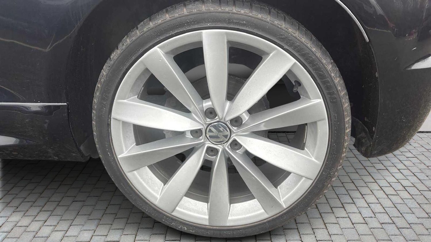 Used Volkswagen Scirocco 2012 for sale - 77443530: Photo 9