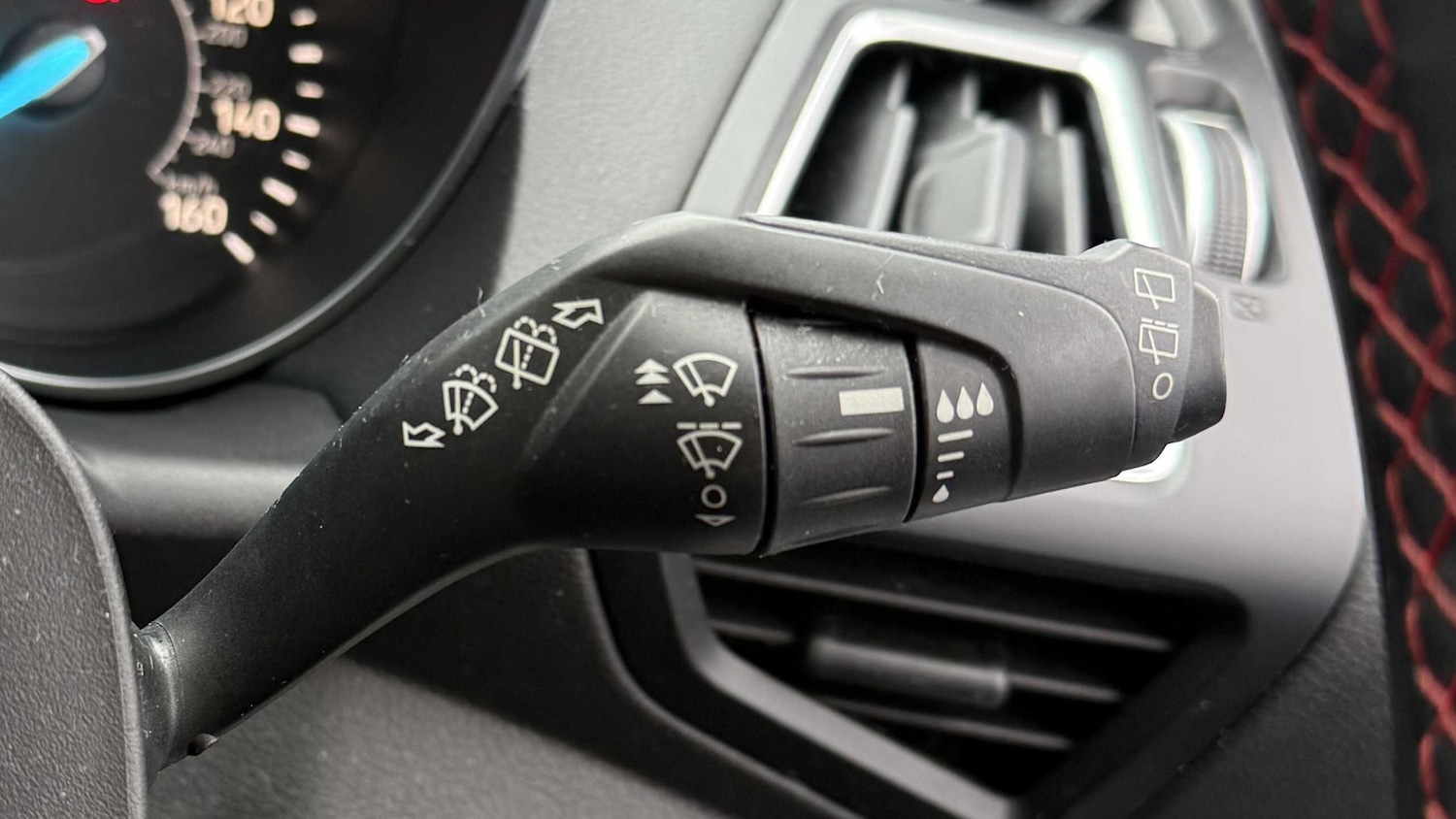 Used Ford Kuga 2018 for sale - 76564496: Photo 25