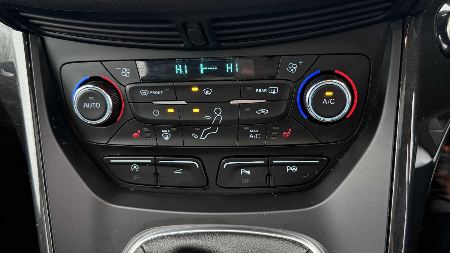 Used Ford Kuga 2018 for sale - 76564496: Photo 32