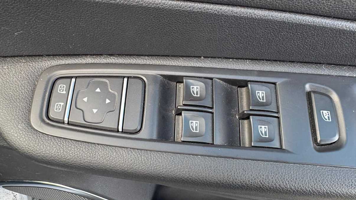 Used Renault Captur 2020 for sale - 77740941: Photo 18