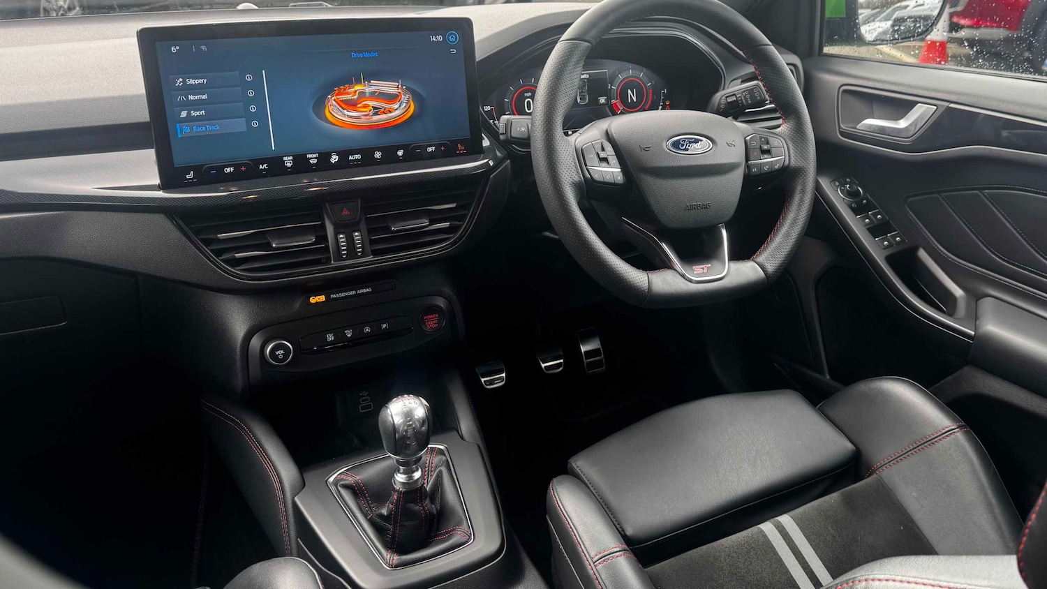 Used Ford Focus 2023 for sale - 77885910: Photo 19