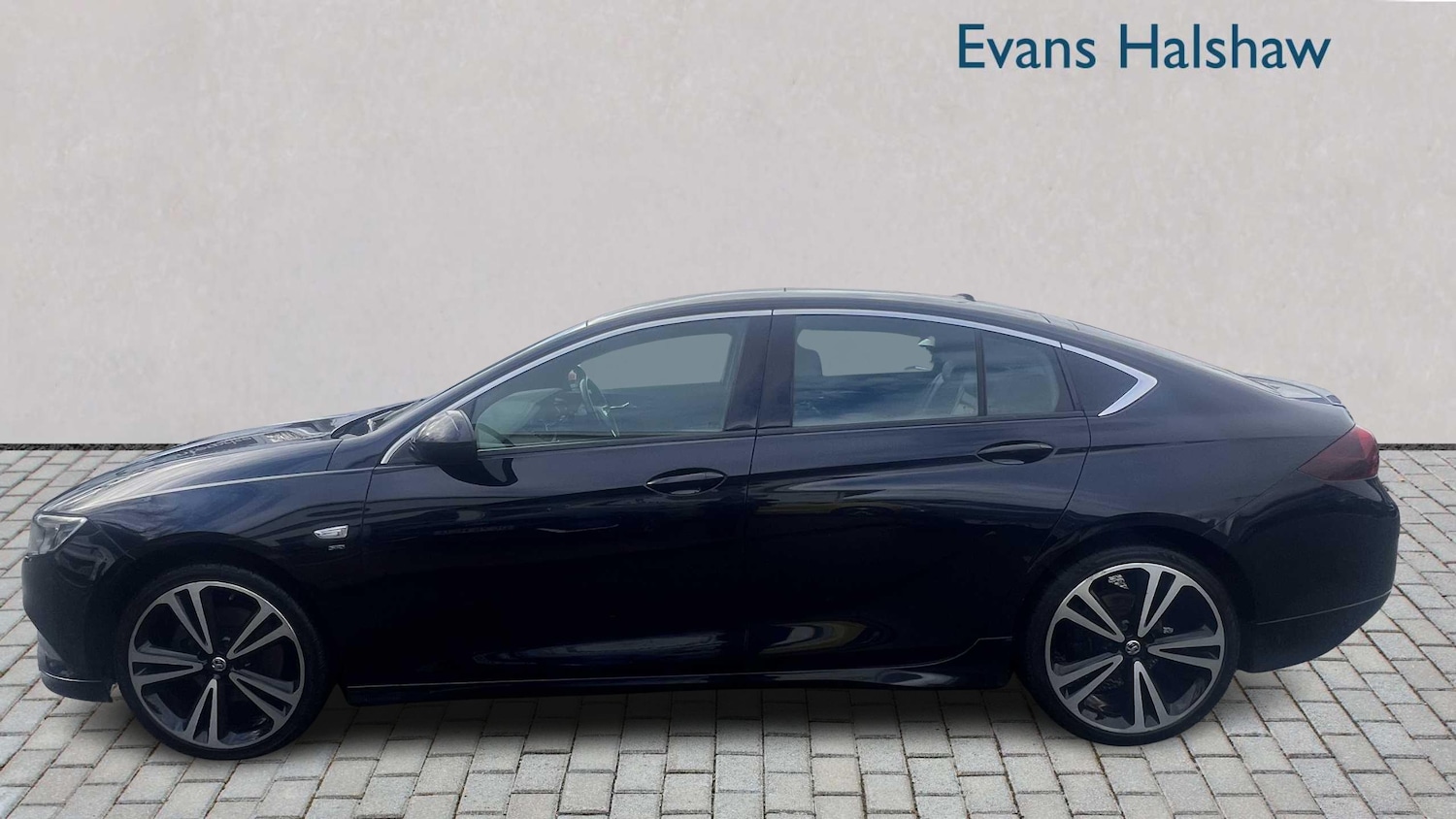 Used Vauxhall Insignia 2018 for sale - 77527076: Photo 4