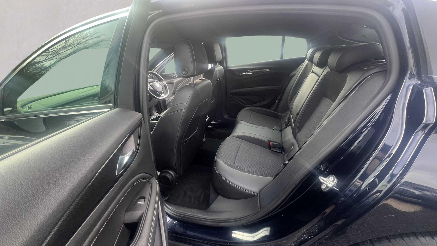 Used Vauxhall Insignia 2018 for sale - 77527076: Photo 5