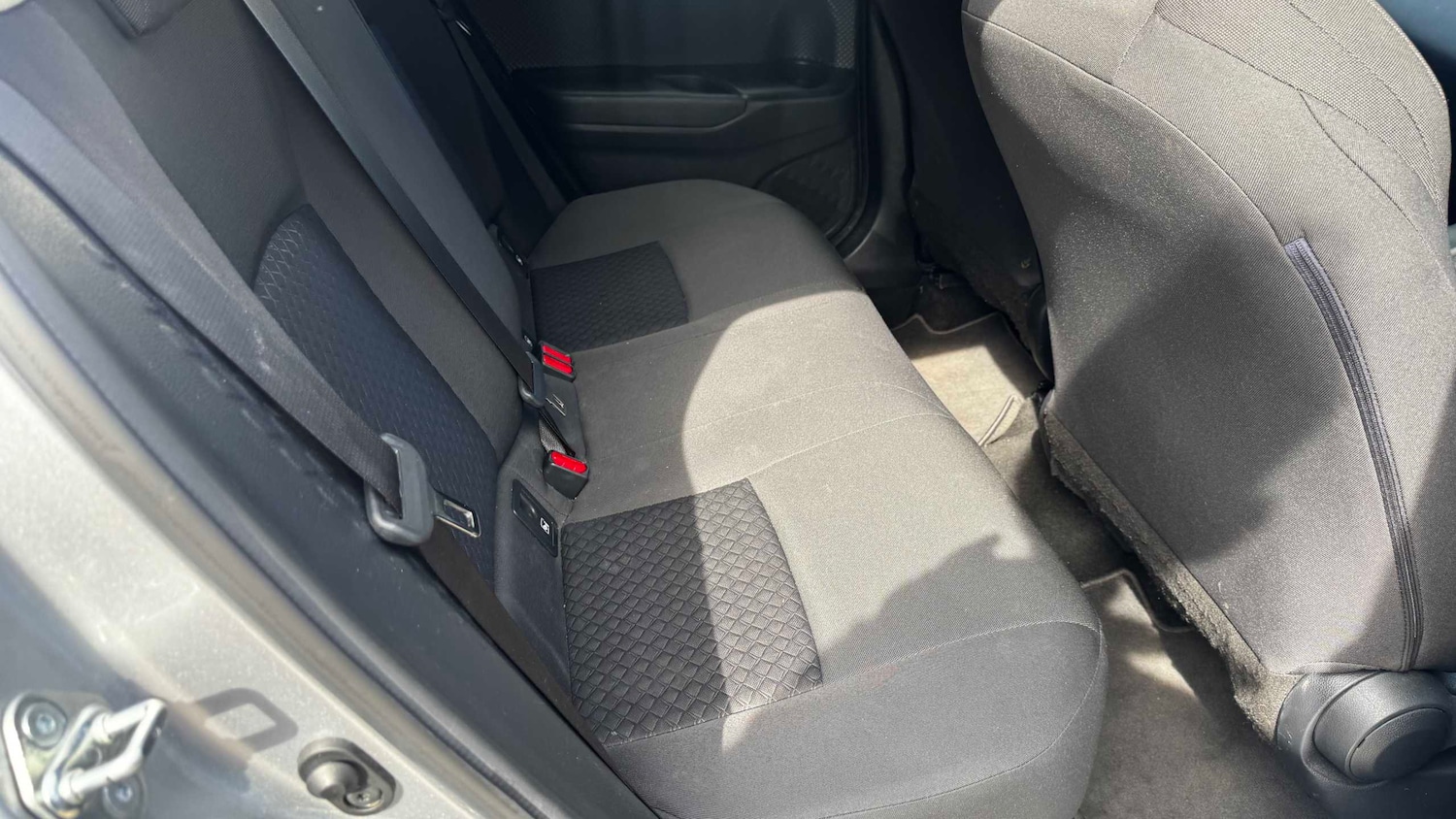 Used Toyota C-HR 2023 for sale - 78161532: Photo 18