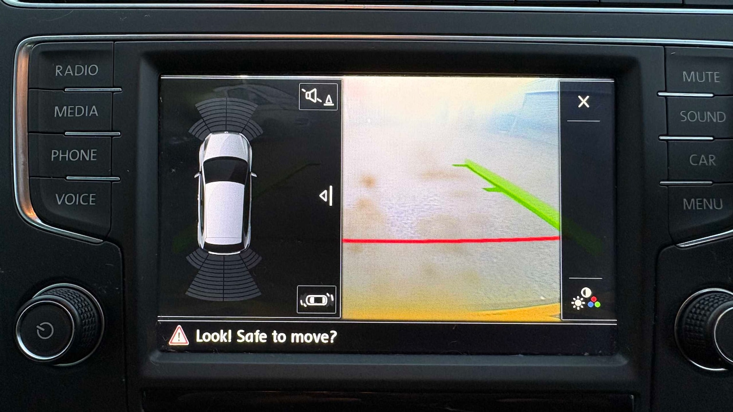 Used Volkswagen Polo 2016 for sale - 77756482: Photo 24