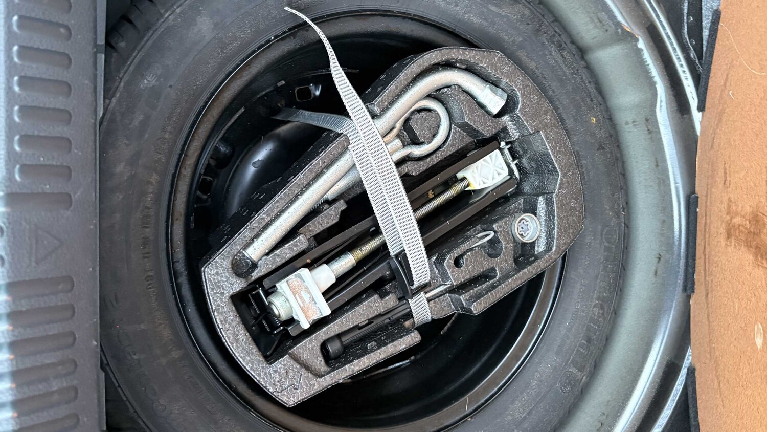 Used Volkswagen Polo 2016 for sale - 77756482: Photo 28