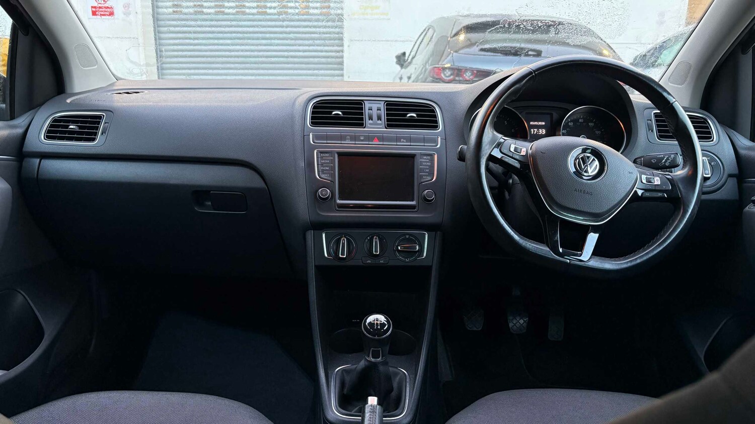 Used Volkswagen Polo 2016 for sale - 77756482: Photo 32