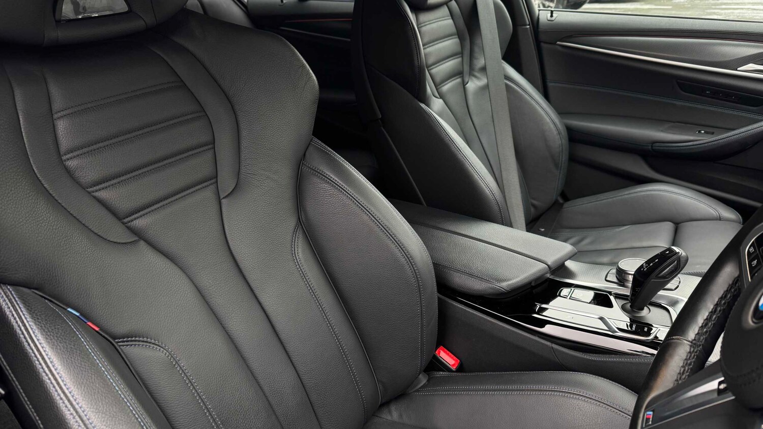 Used BMW 5 Series 2022 for sale - 77257218: Photo 12