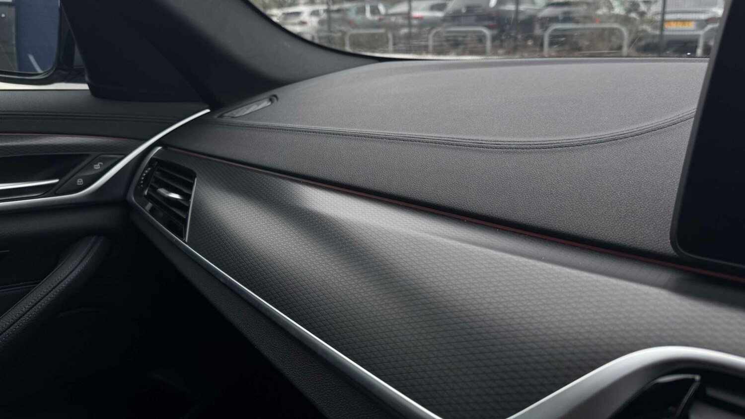Used BMW 5 Series 2022 for sale - 77257218: Photo 32