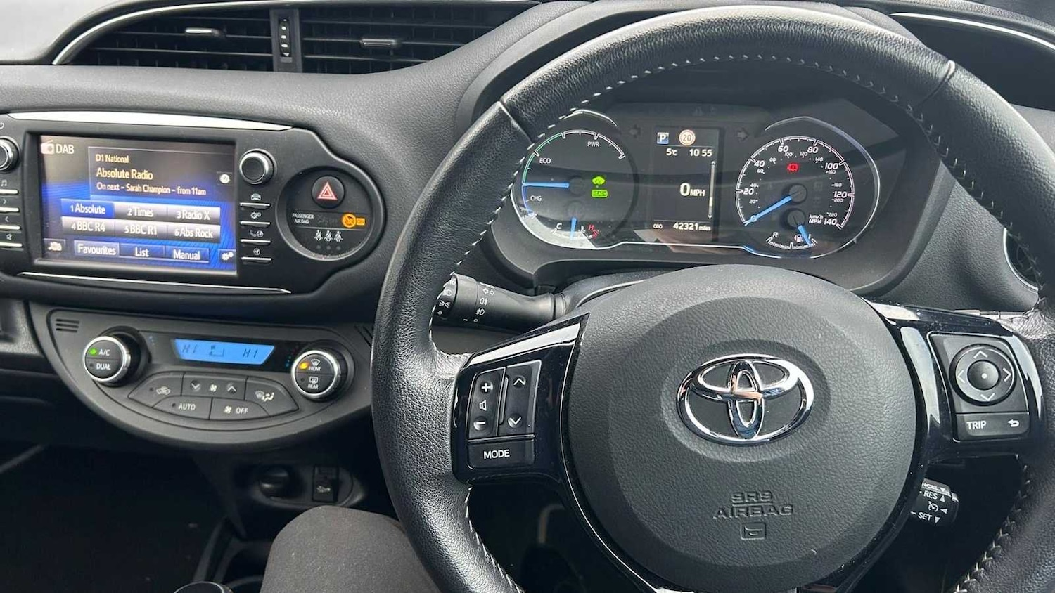 Used Toyota Yaris 2017 for sale - 77068625: Photo 11