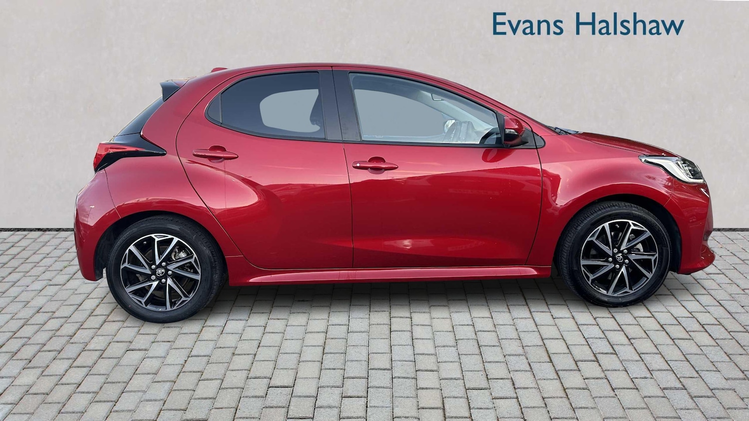 Used Toyota Yaris 2022 for sale - 76401443: Photo 15