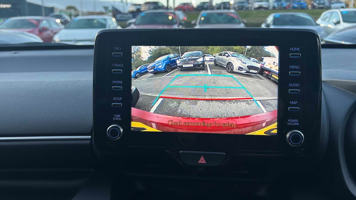 Used Toyota Yaris 2022 for sale - 76401443: Photo 31