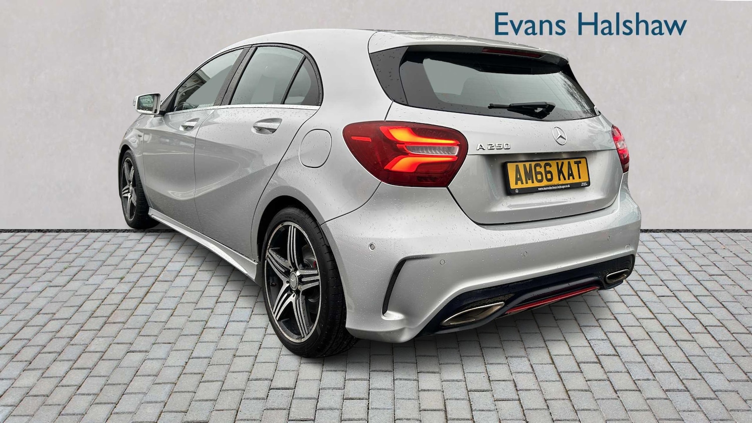 Used Mercedes-Benz A-Class 2016 for sale - 76943483: Photo 9