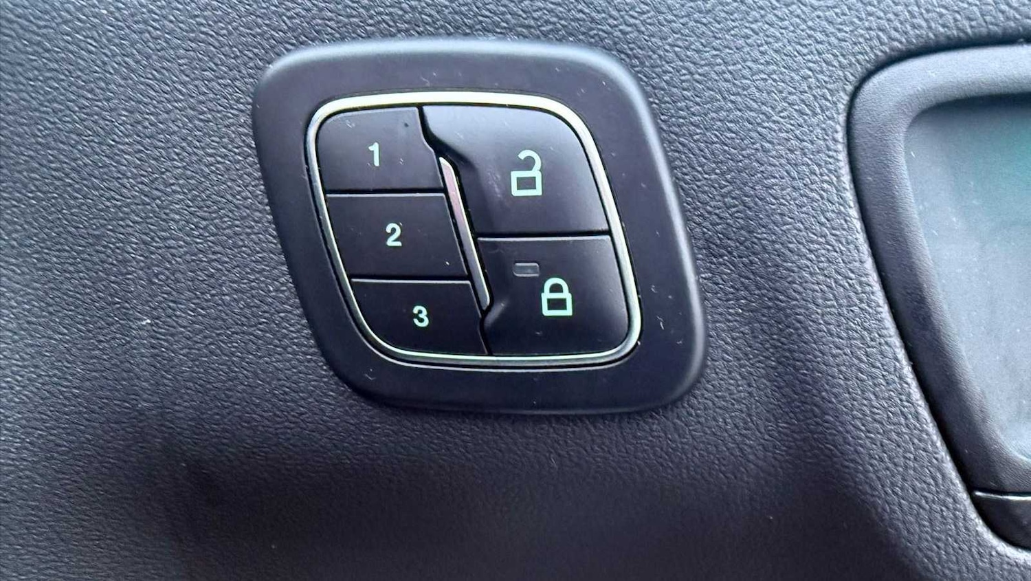 Used Ford Kuga 2025 for sale - 77270037: Photo 20