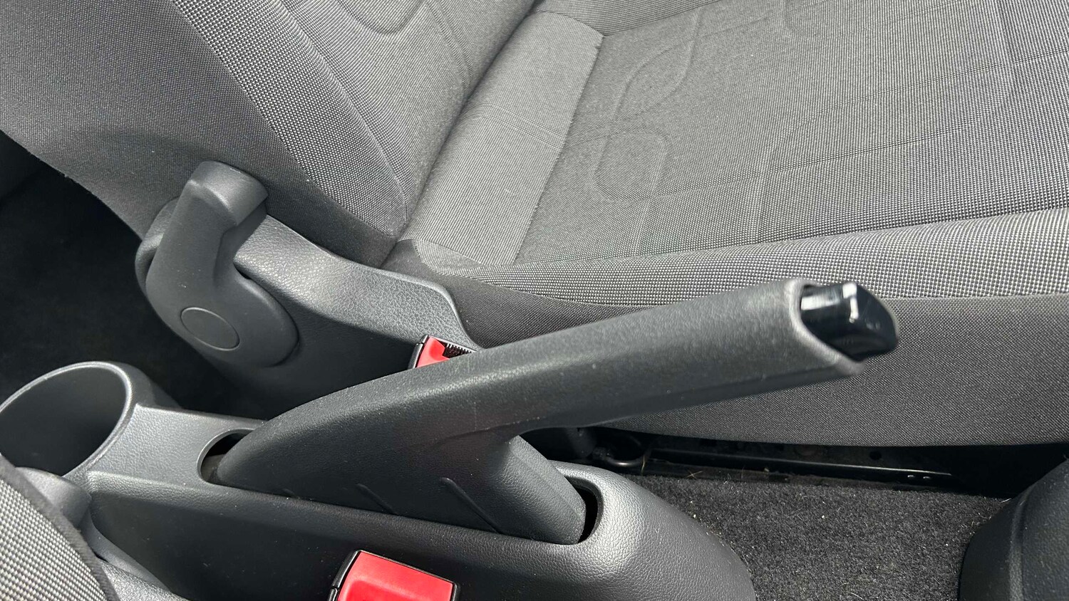 Used Volkswagen up! 2015 for sale - 77858322: Photo 34