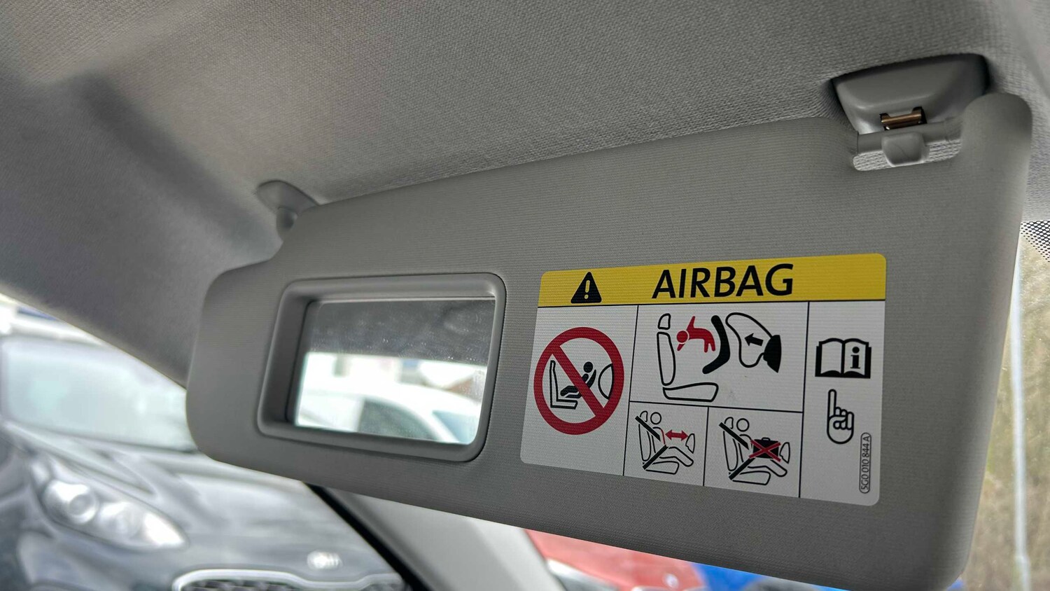 Used Volkswagen up! 2015 for sale - 77858322: Photo 35