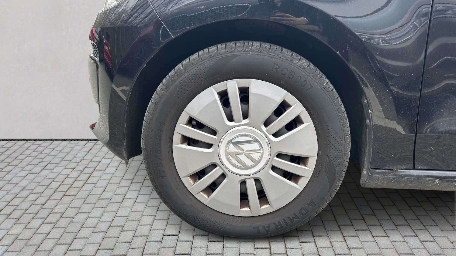 Used Volkswagen up! 2015 for sale - 77858322: Photo 5