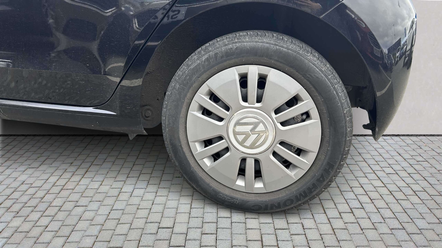 Used Volkswagen up! 2015 for sale - 77858322: Photo 6