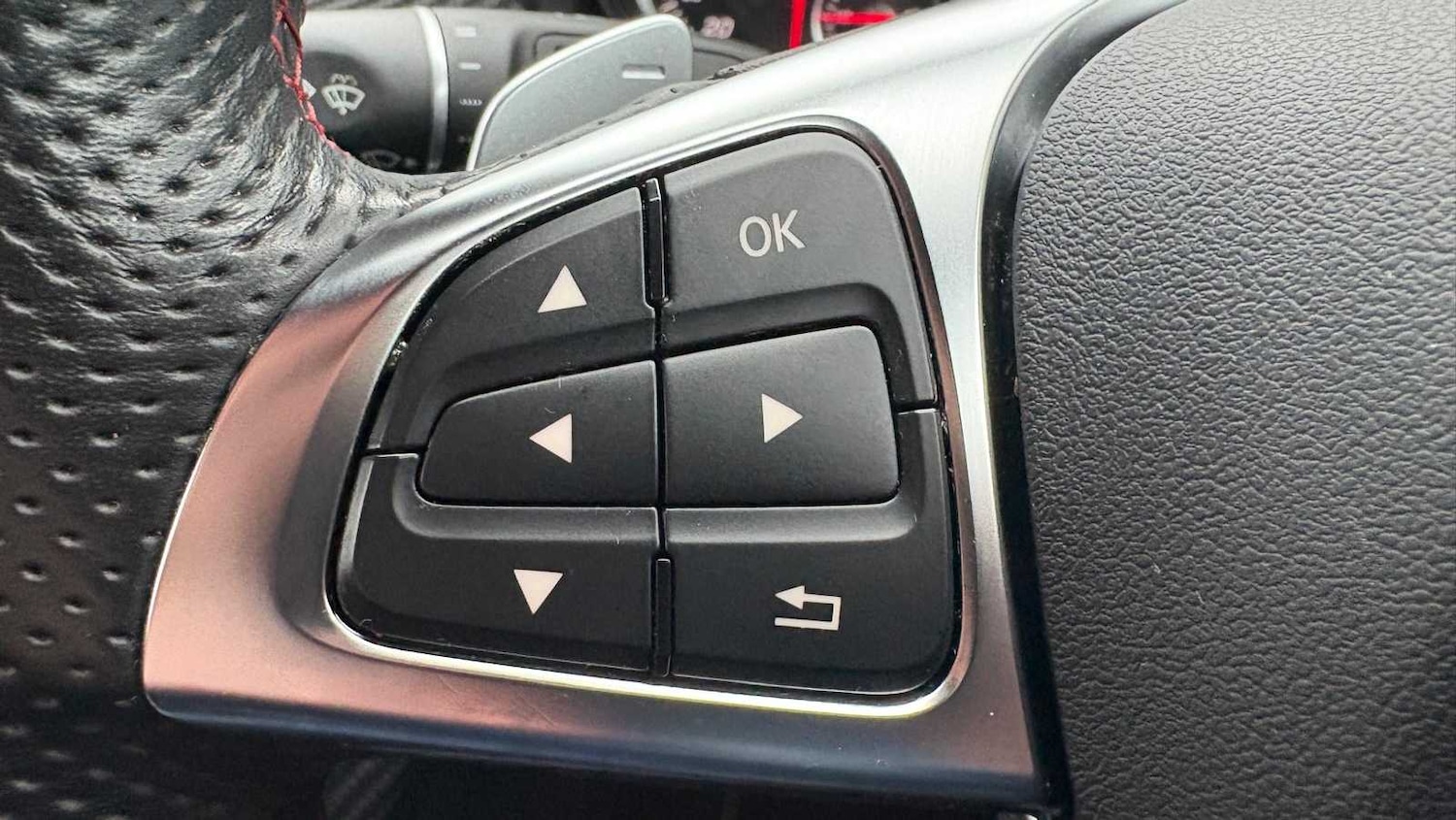 Used Mercedes-Benz A-Class 2017 for sale - 77443573: Photo 17