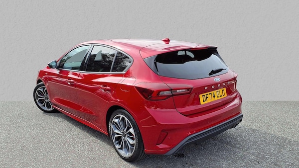 Used Ford Focus 2025 for sale - 76170131: Photo 2