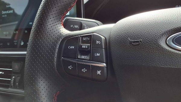 Used Ford Focus 2025 for sale - 76170131: Photo 33