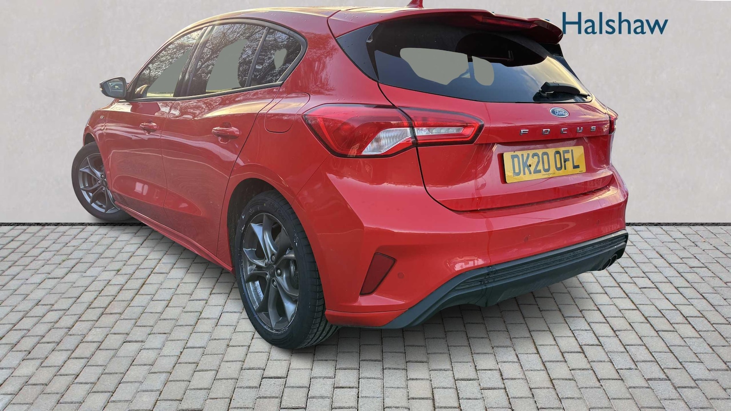 Used Ford Focus for sale - 76648910: Photo 2