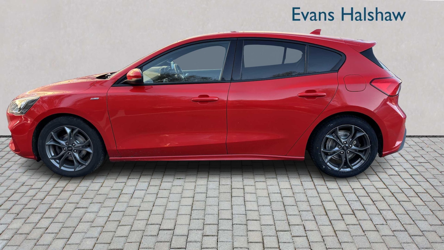 Used Ford Focus for sale - 76648910: Photo 5