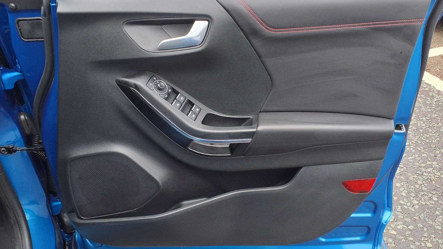 Vehicle 28