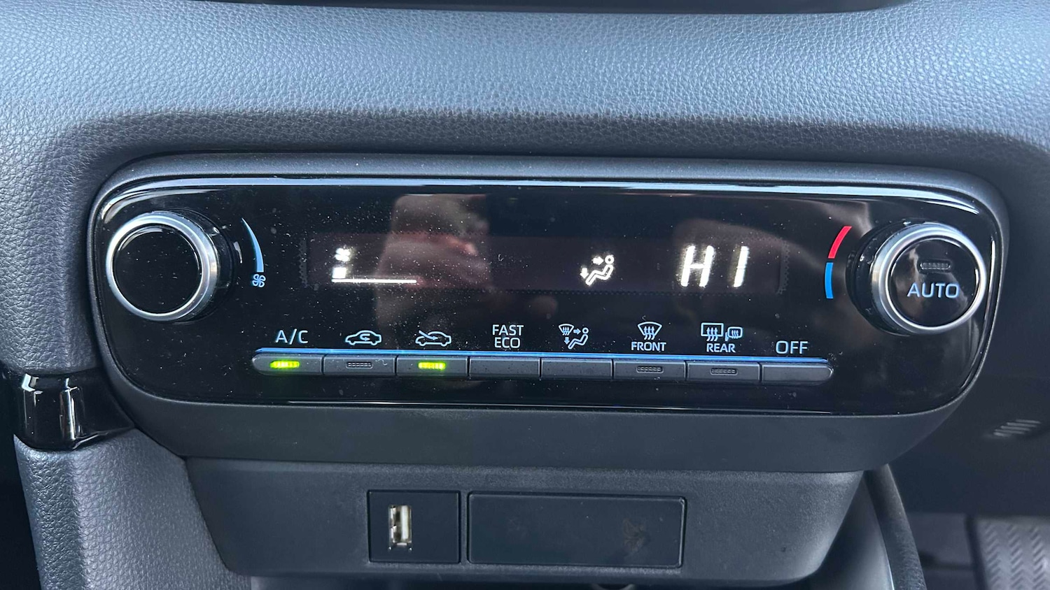 Used Toyota Yaris 2022 for sale - 76524038: Photo 21