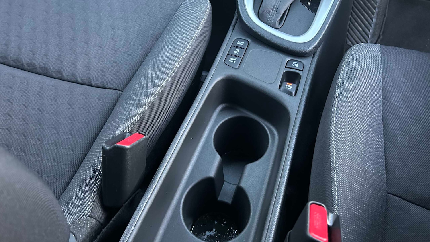 Used Toyota Yaris 2022 for sale - 76524038: Photo 23