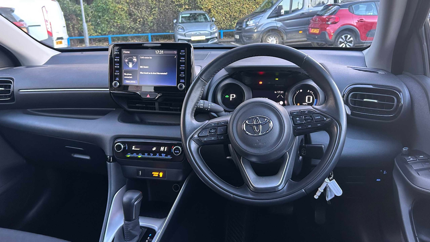 Used Toyota Yaris 2022 for sale - 76524038: Photo 4