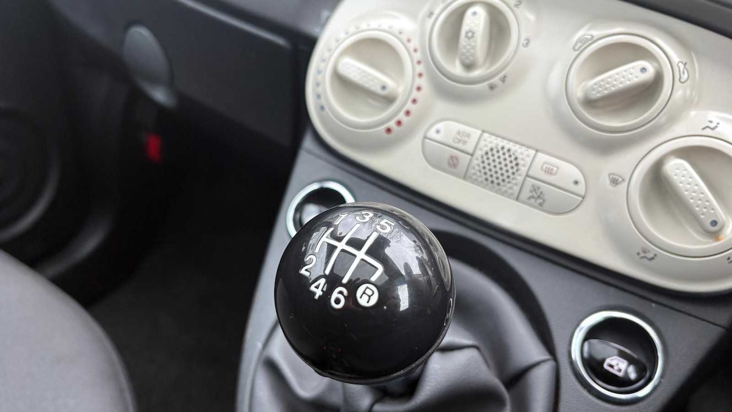 Used Fiat 500 2023 for sale - 77686666: Photo 27