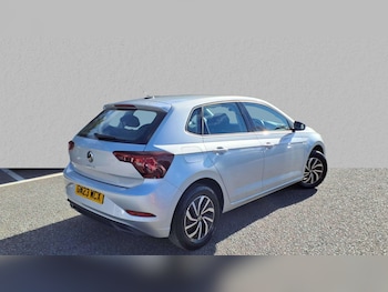 Used Volkswagen Polo 2023 for sale - 75841484: Photo