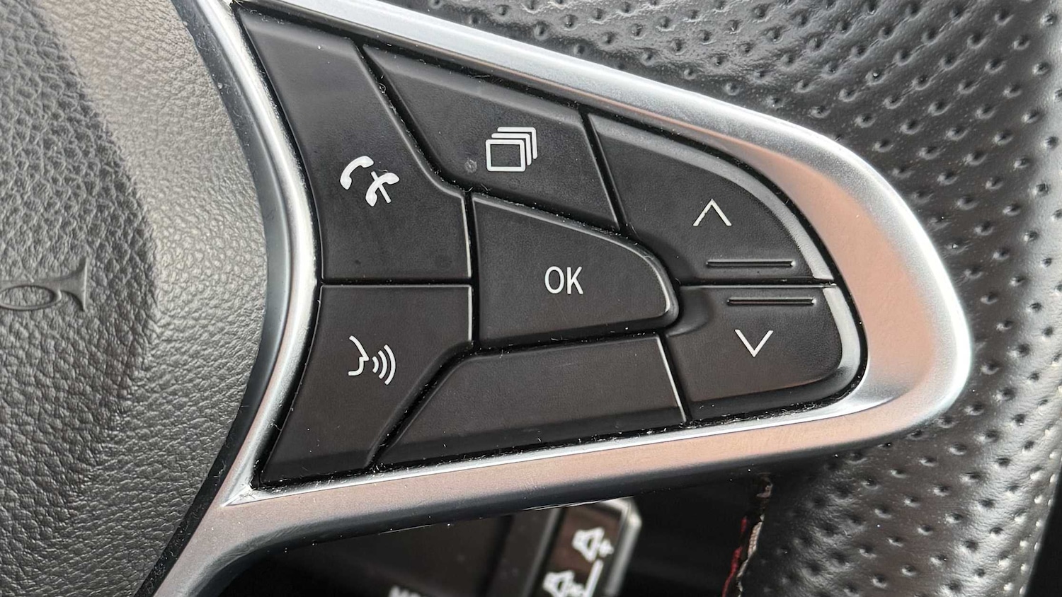 Used Renault Captur 2022 for sale - 76967804: Photo 20