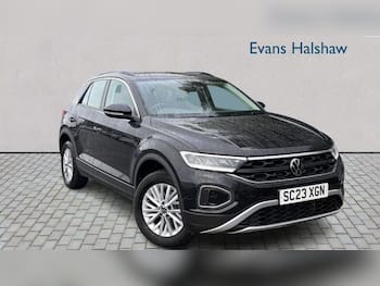 Used Volkswagen T-Roc 2023 for sale - 79716334: Photo