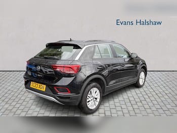 Used Volkswagen T-Roc 2023 for sale - 79716334: Photo