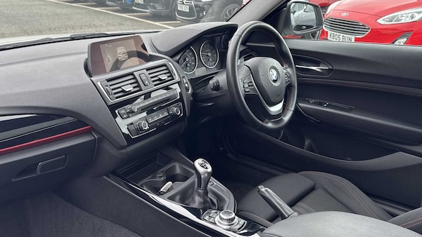 Used BMW 1 Series 2016 for sale - 76339643: Photo 5