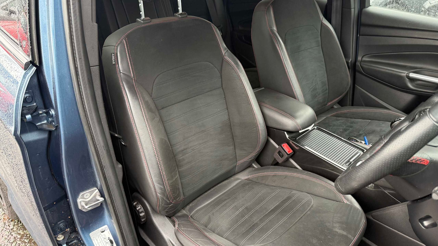 Used Ford Kuga 2019 for sale - 76564394: Photo 2