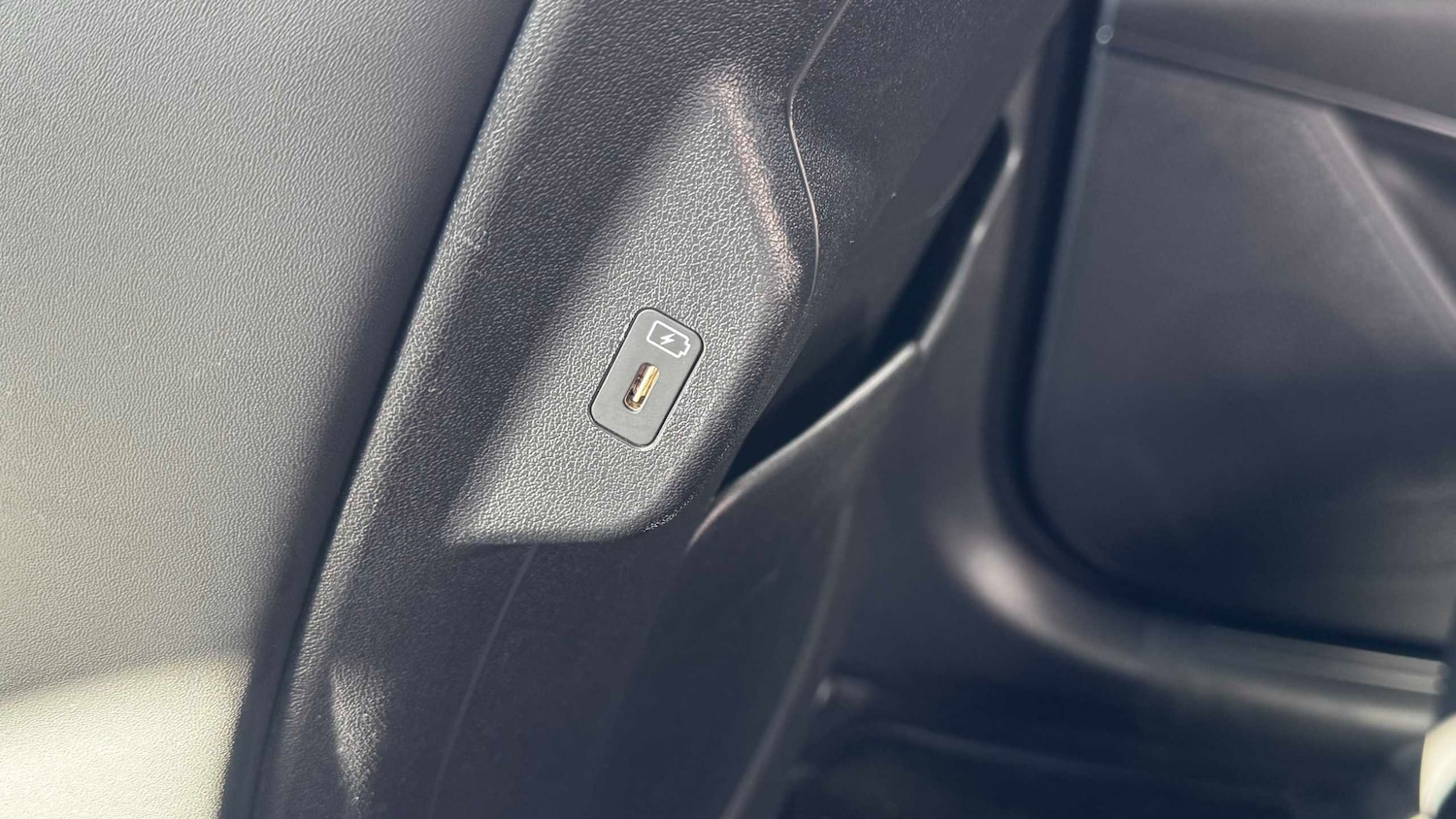 Used Kia Niro 2023 for sale - 77740902: Photo 18