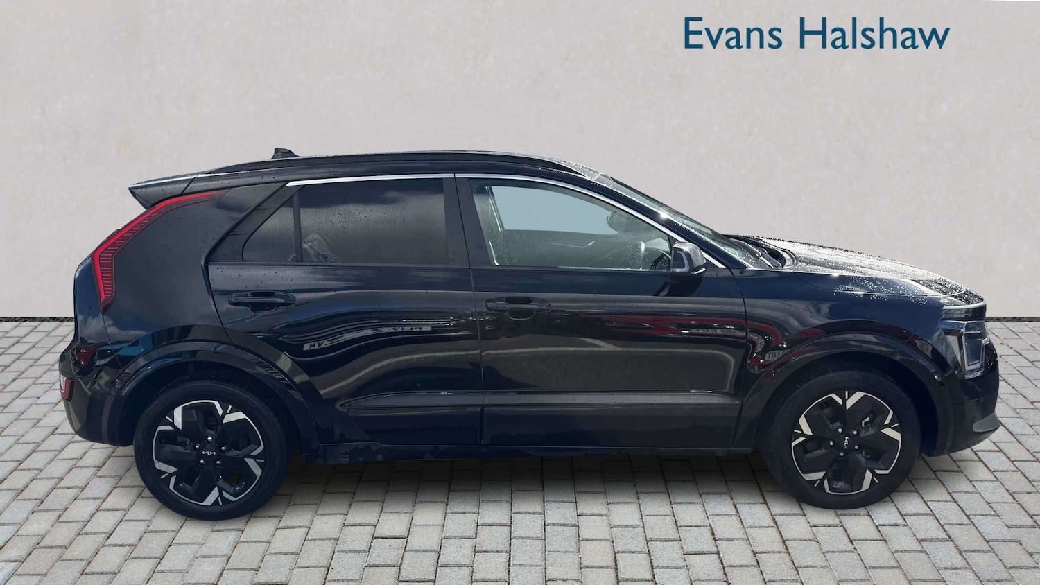 Used Kia Niro 2023 for sale - 77740902: Photo 8