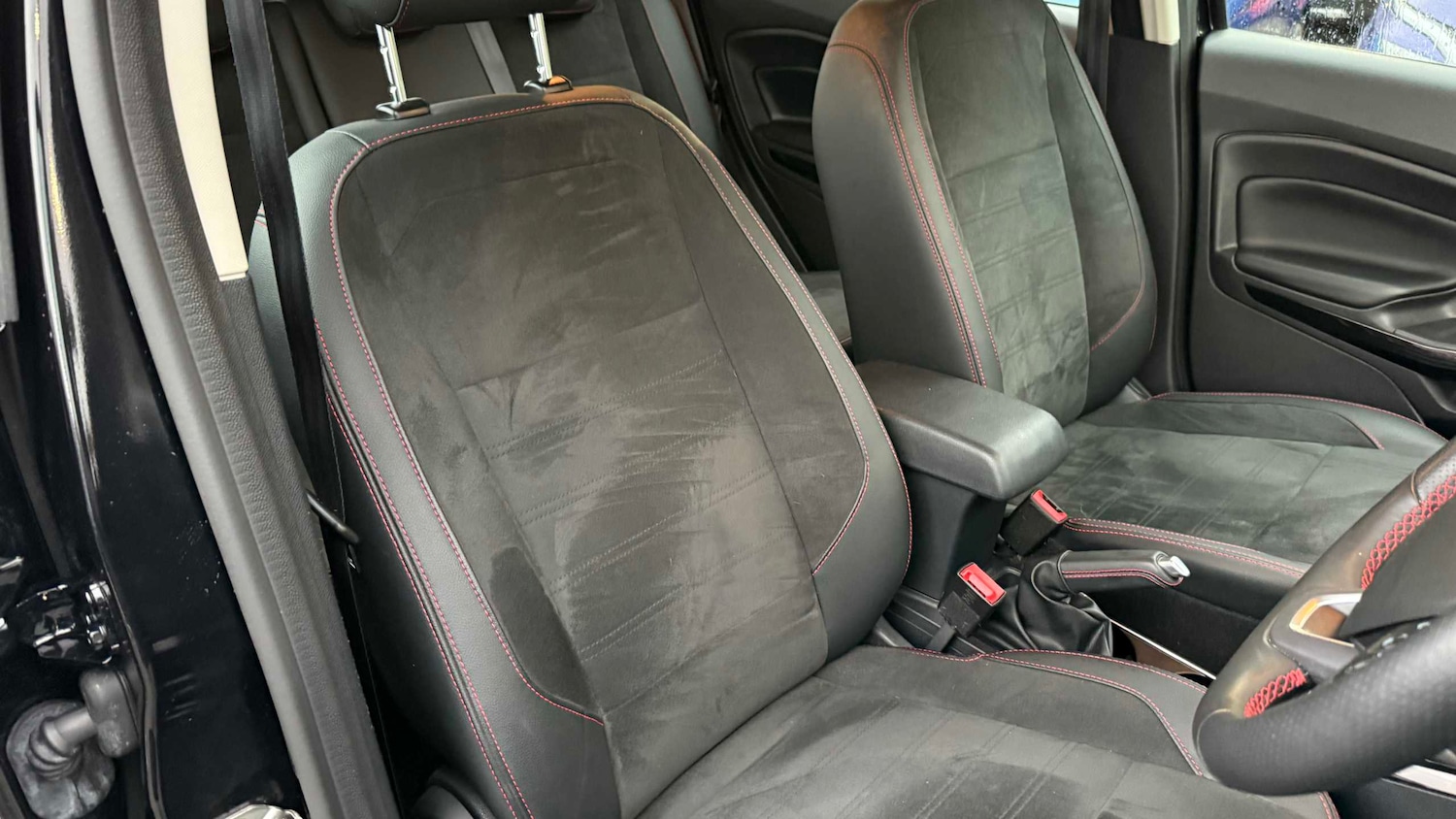 Used Ford Ecosport 2022 for sale - 76447569: Photo 2