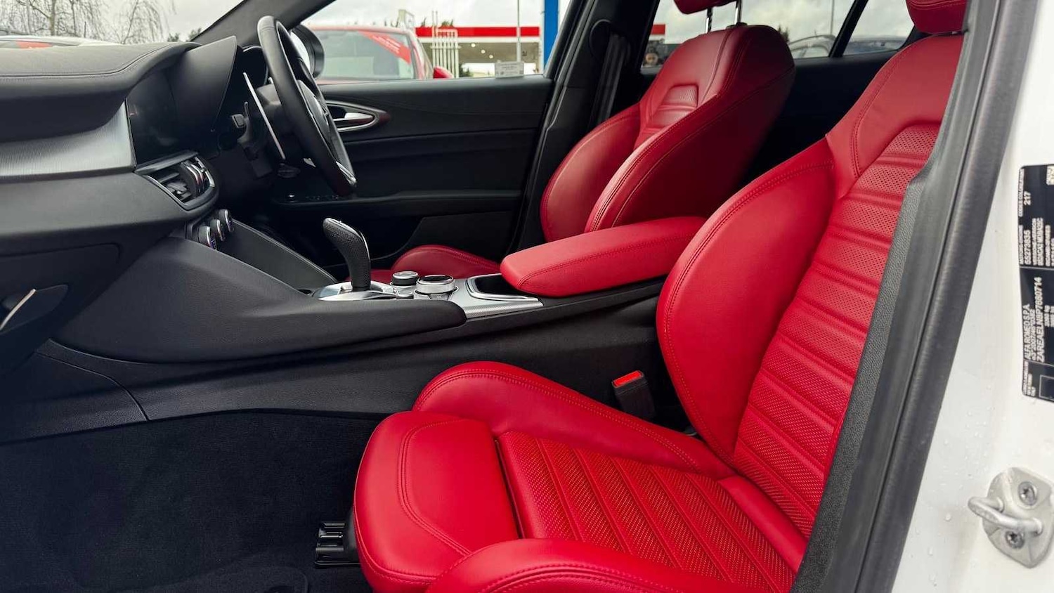 Used Alfa Romeo Giulia 2023 for sale - 78024396: Photo 16