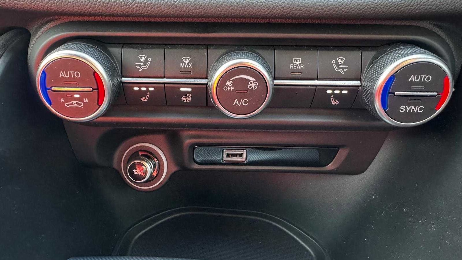 Used Alfa Romeo Giulia 2023 for sale - 78024396: Photo 31